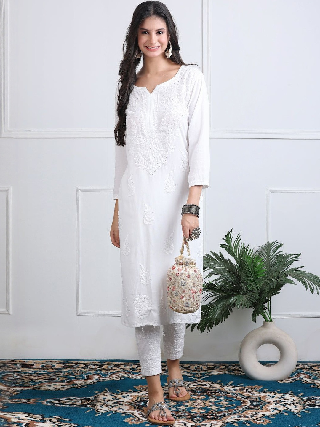 MALABIS Saliha Floral Embroidered 3D Handwork Lucknowi Chikankari Kurta