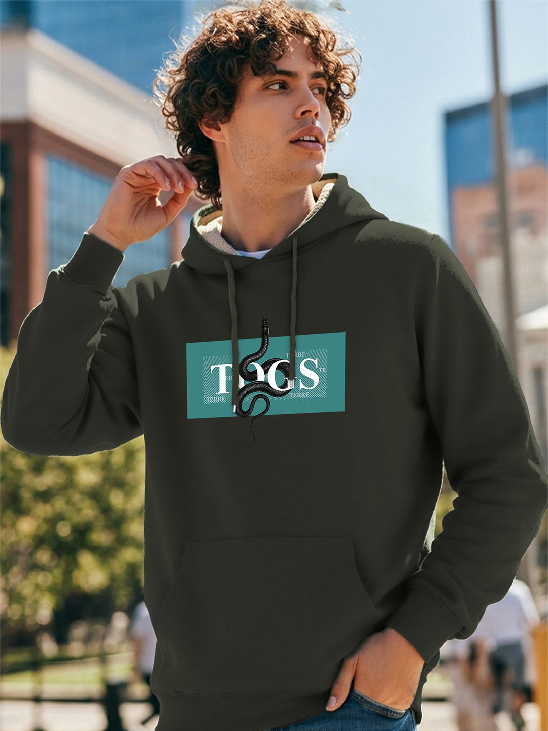 TOGS & TERRE Men Brand Name Printed Fur Hooded Sweatshirt