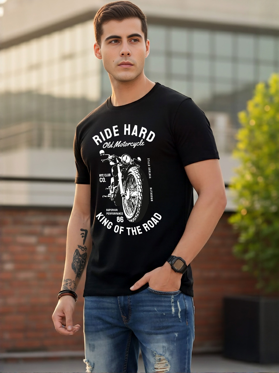 Moda Rapido Graphic Printed Round Neck T-shirt