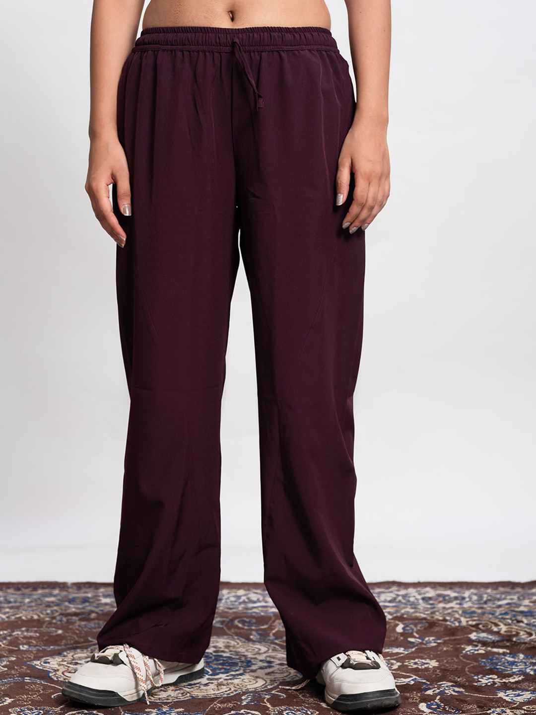 JAIPUR GLOBAL Women Sports Relaxed Fit Comfortable Mid Rise Track Pants