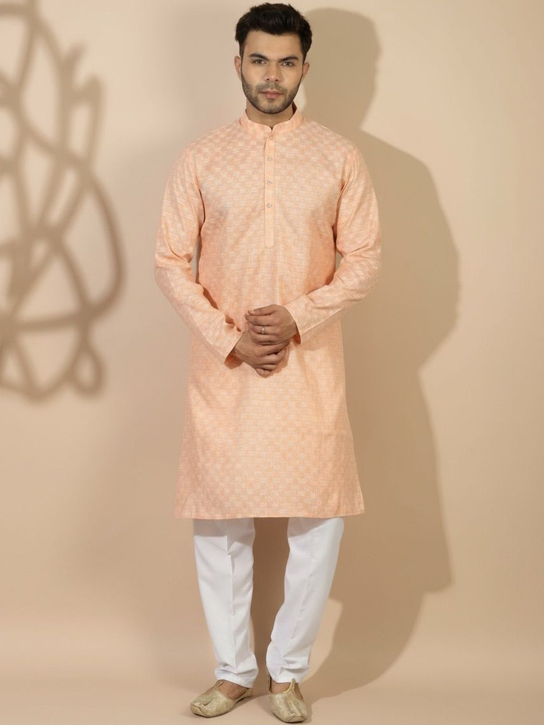 Ethluxis Abstract Prined Regular Straight Kurta With Pyjamas