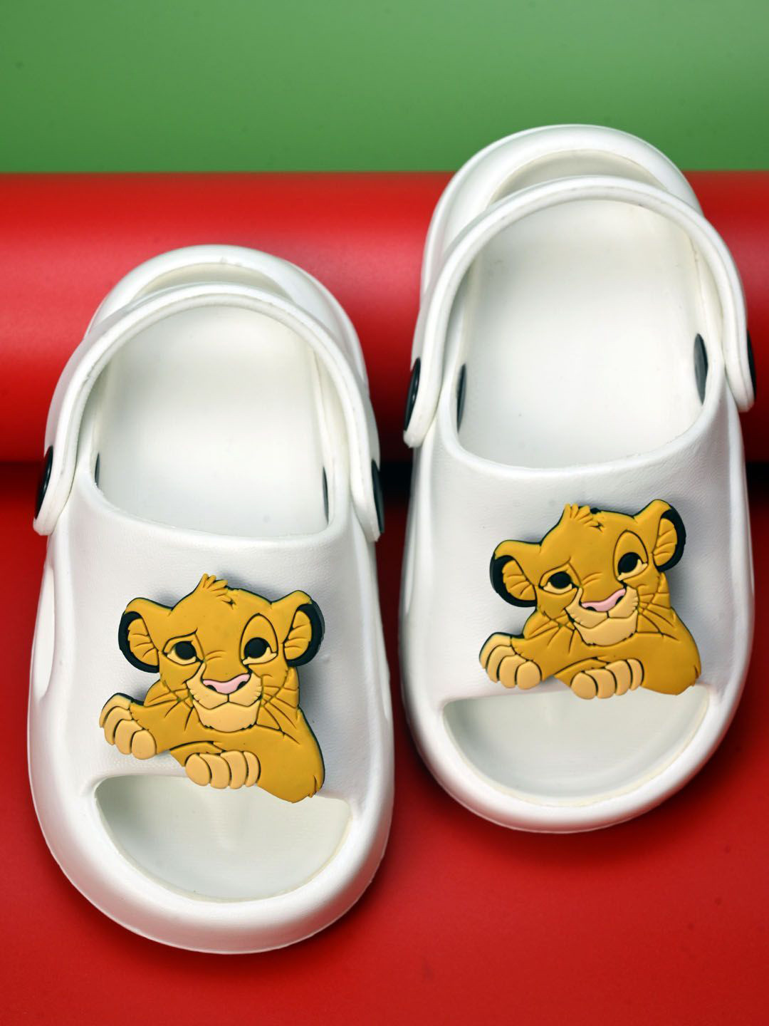 Disney By Yellow Bee Boys Self Design Flip-Flops With Simba Rotating Charms