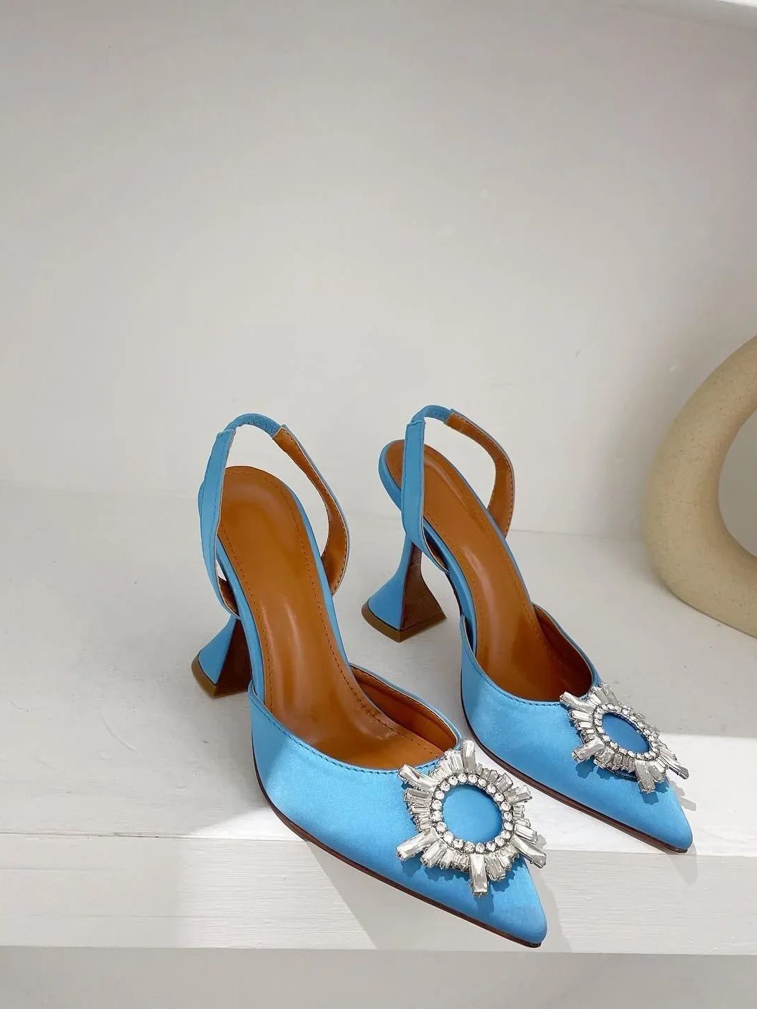 MONRSH Women Colourblocked Pointed Toe Kitten Heels Mules with Western - Embellished