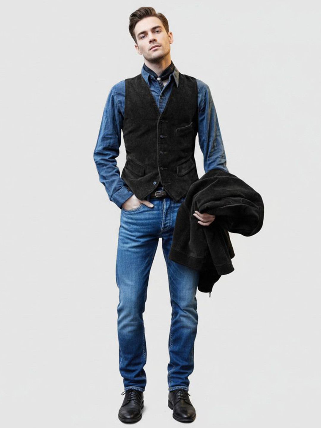 INVICTUS Men Solid V-Neck Button Casual Waistcoat