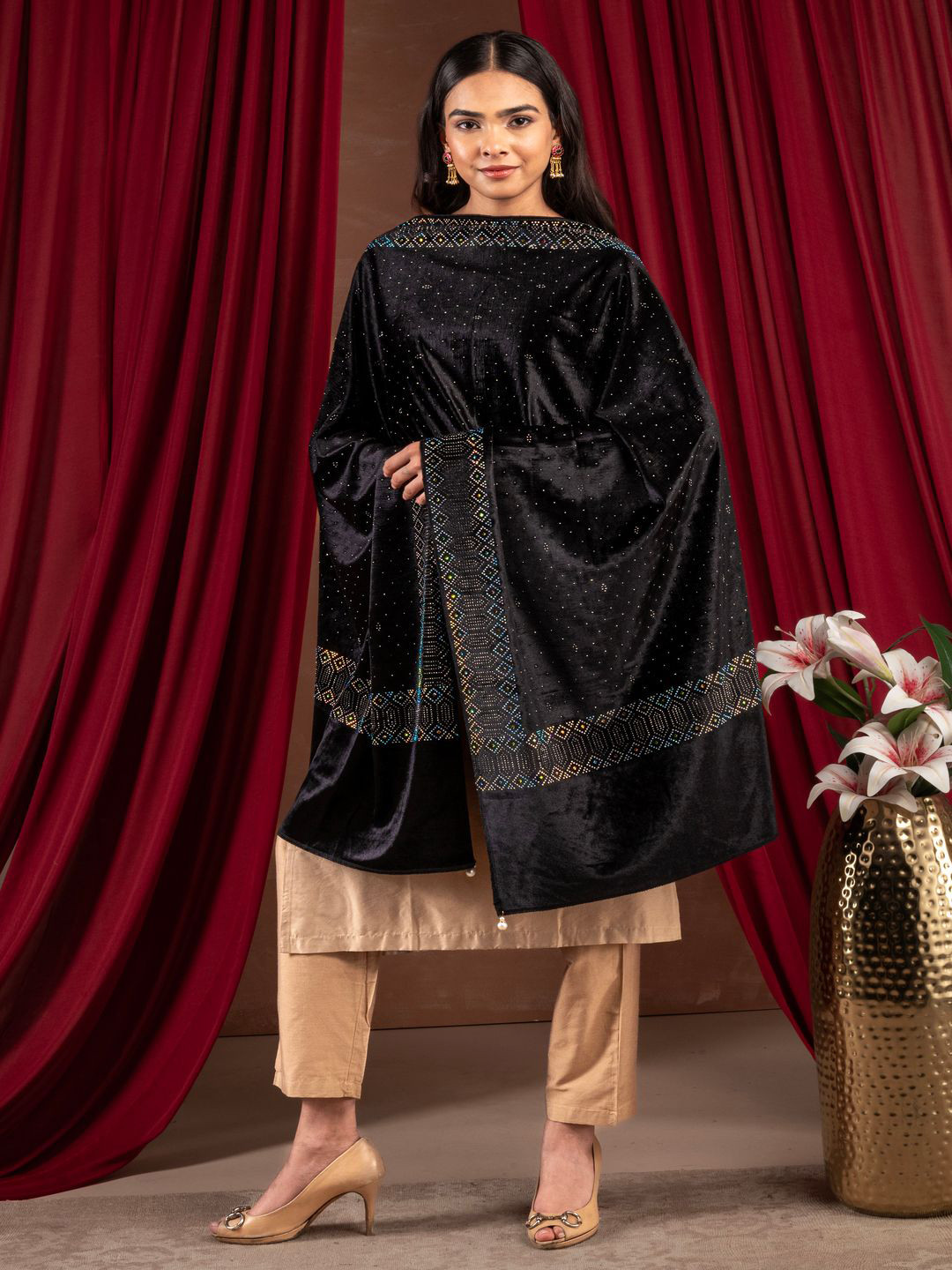 Naureen Women Embroidered with Shimmering Cystals Fringed Border Stole