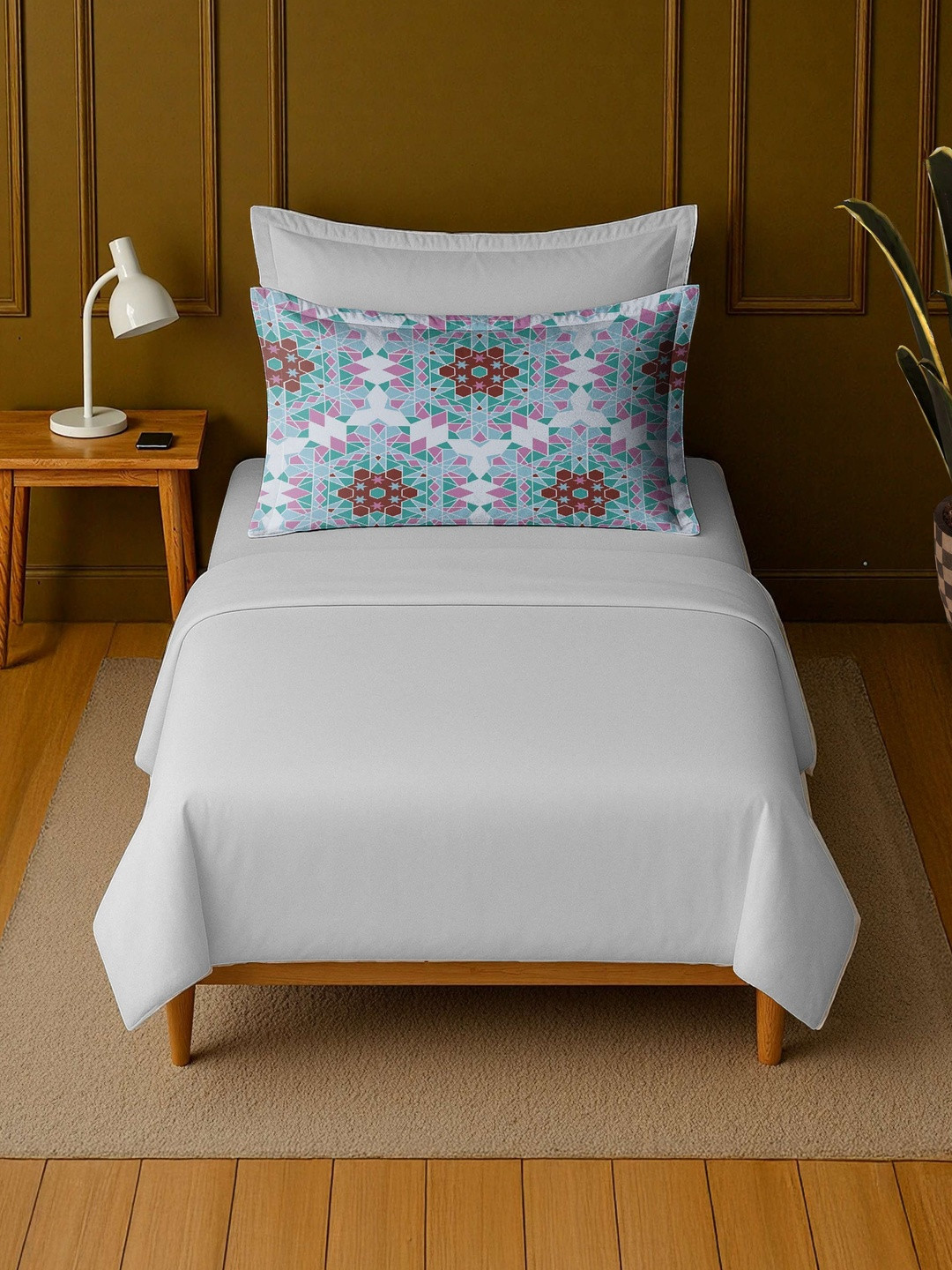 MAYFAIR HOMES LONDON White & Blue Pure Cotton 120 TC Single Bedsheet Set 1.52 m x 2.24 m