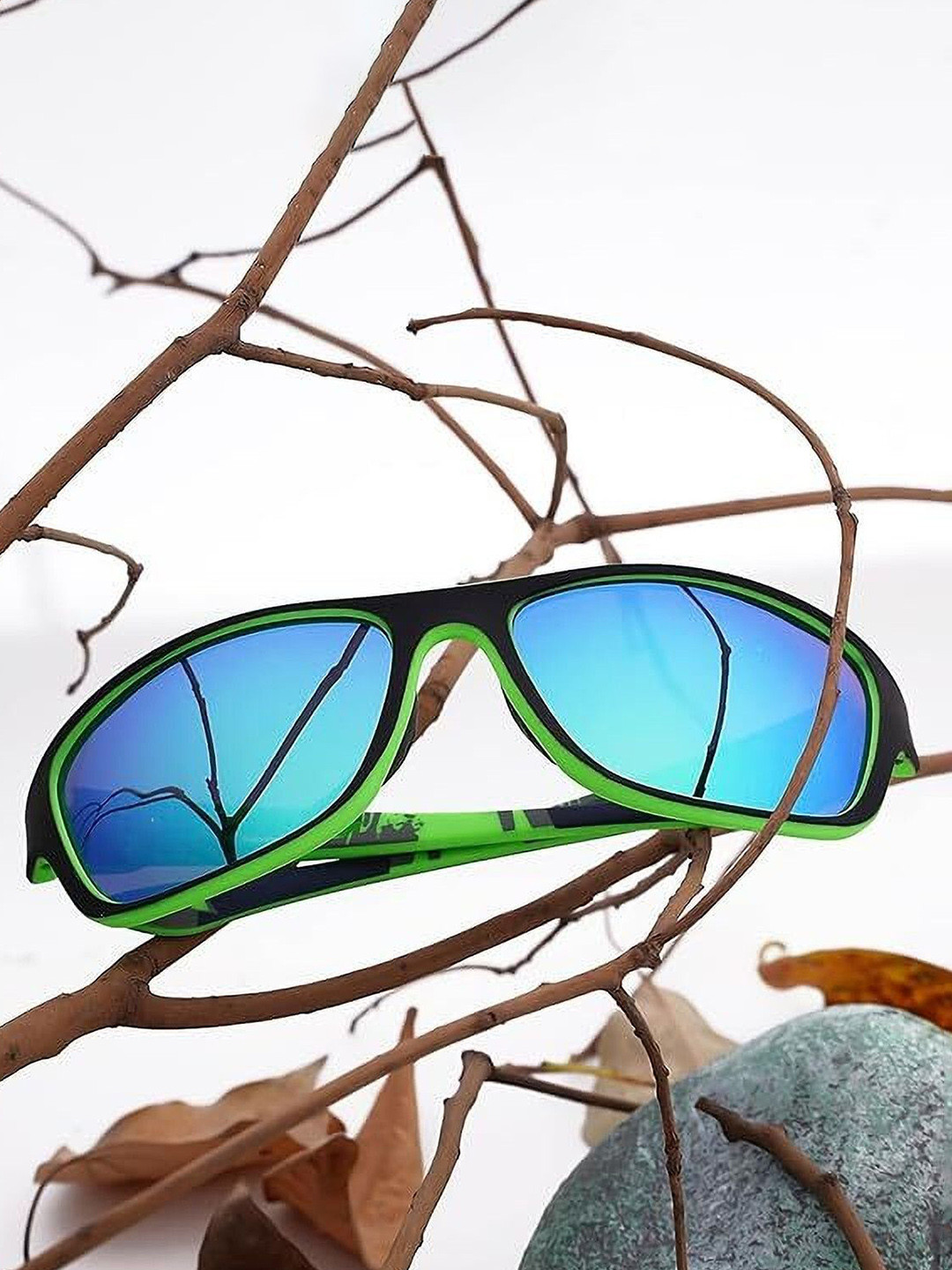 EYMEN I Unisex Sports Sunglasses with Polarised and UV Protected Lens eym_I336@Green OG