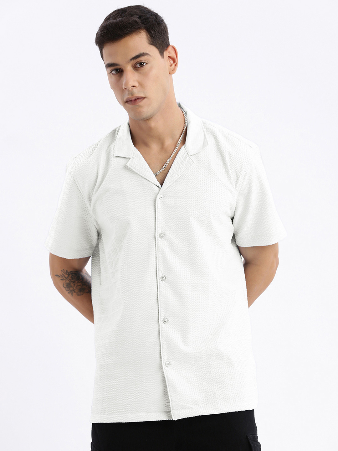 SHOWOFF Self Design Cuban Collar Relaxed Standard Fit Cotton Casual Shirt