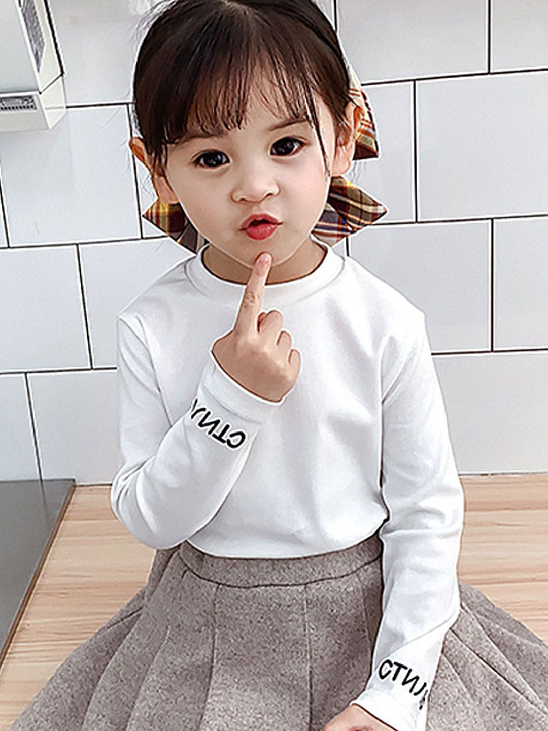 Xsole Girls Round Neck Long Sleeve Trendy Top