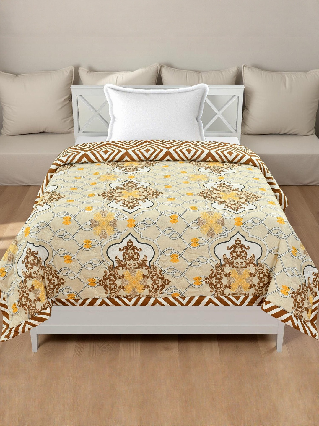 Aura Cream & Mustard Ethnic Motifs Printed AC Room 210 GSM Ultra Sonic Cotton Comforter