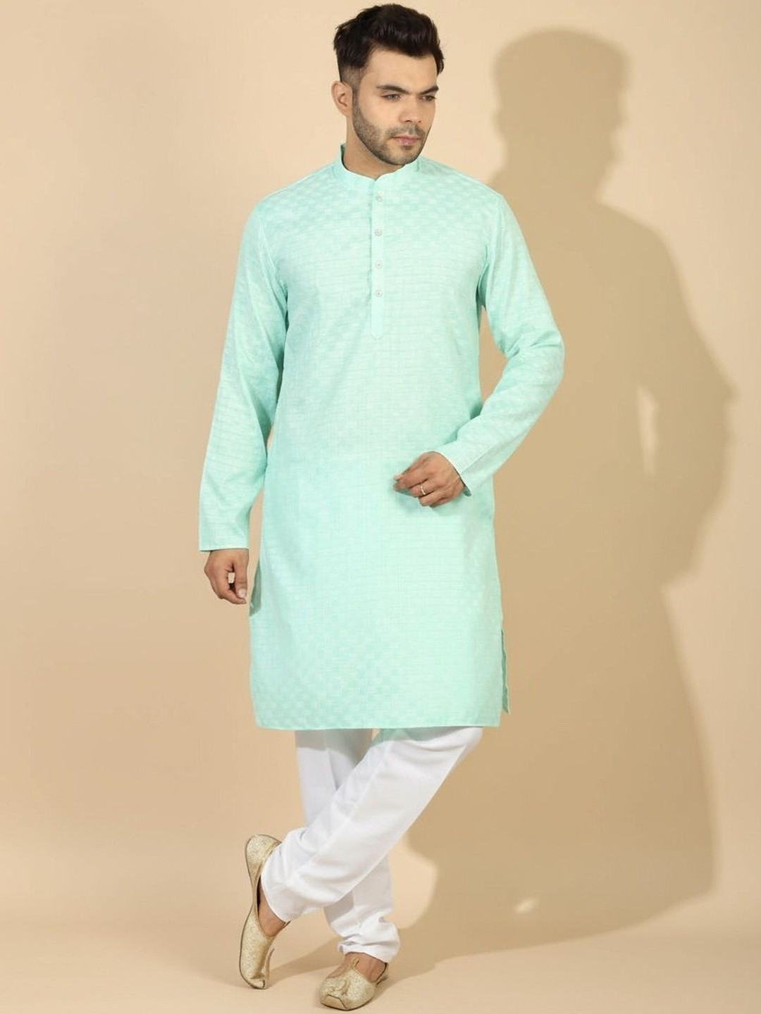 Ethluxis Men Solid Kurta with Pyjama
