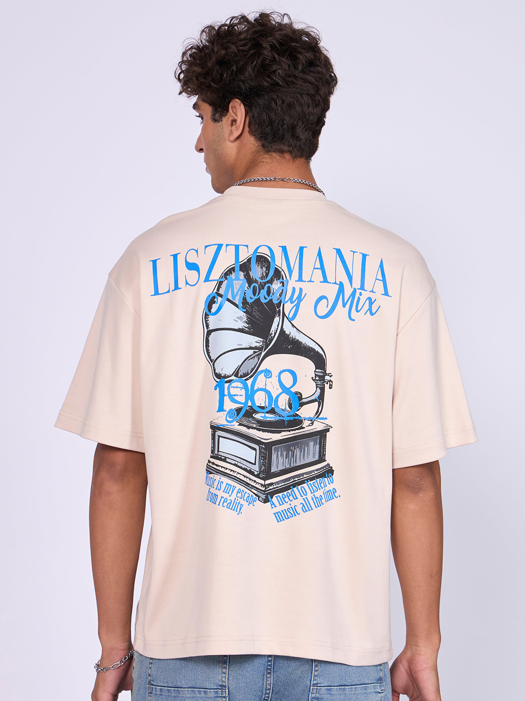 Espanshe Moovin Graphic Printed Drop-Shoulder Sleeves Oversized Pure Cotton T-shirt