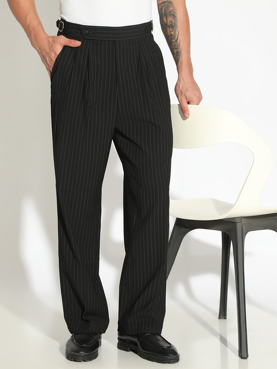 SHOWOFF Cotton Straight Fit Korean Pants