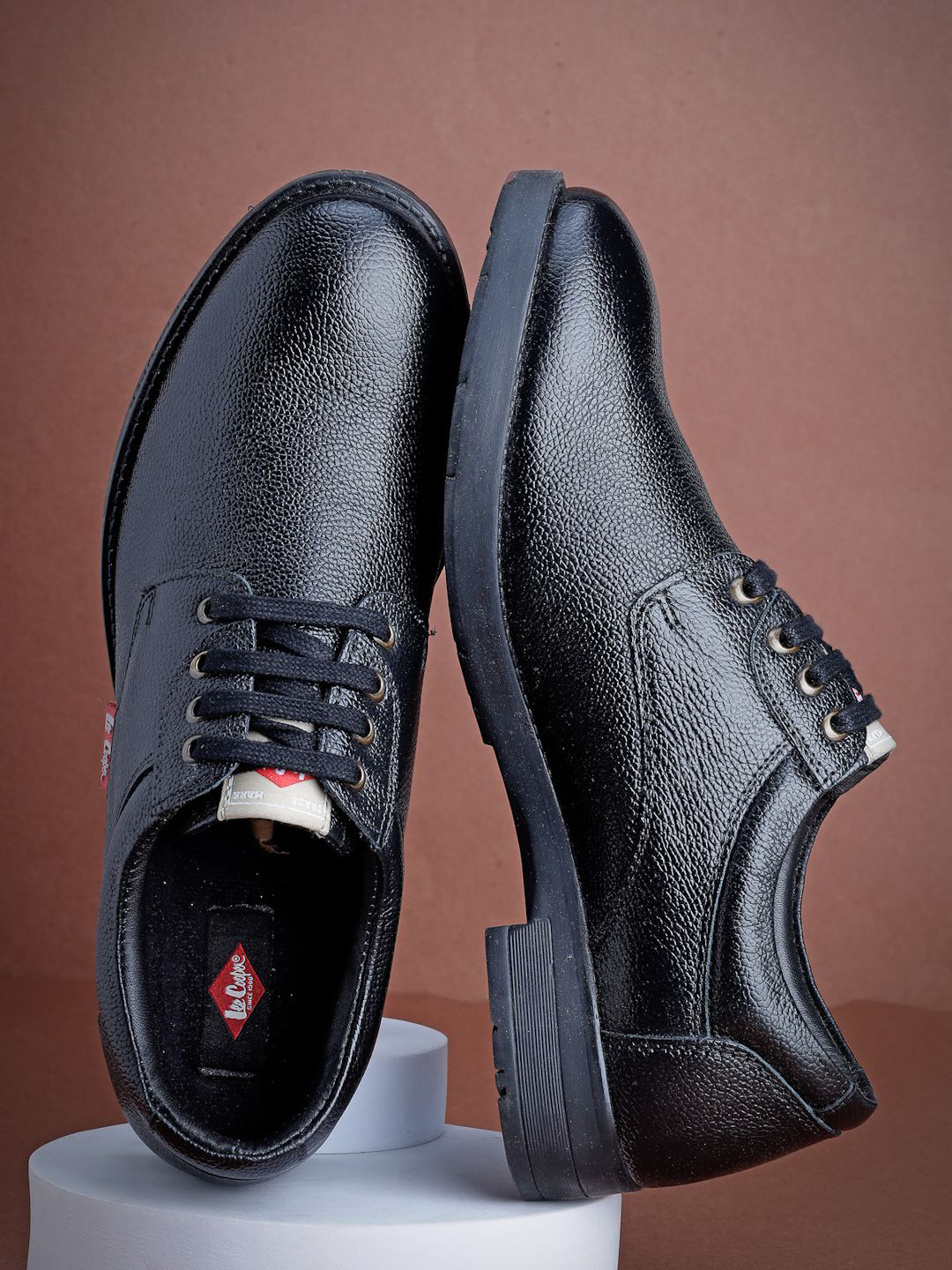 Lee Cooper Men Lace-Up Textured Leather Formal Derby Shoes
