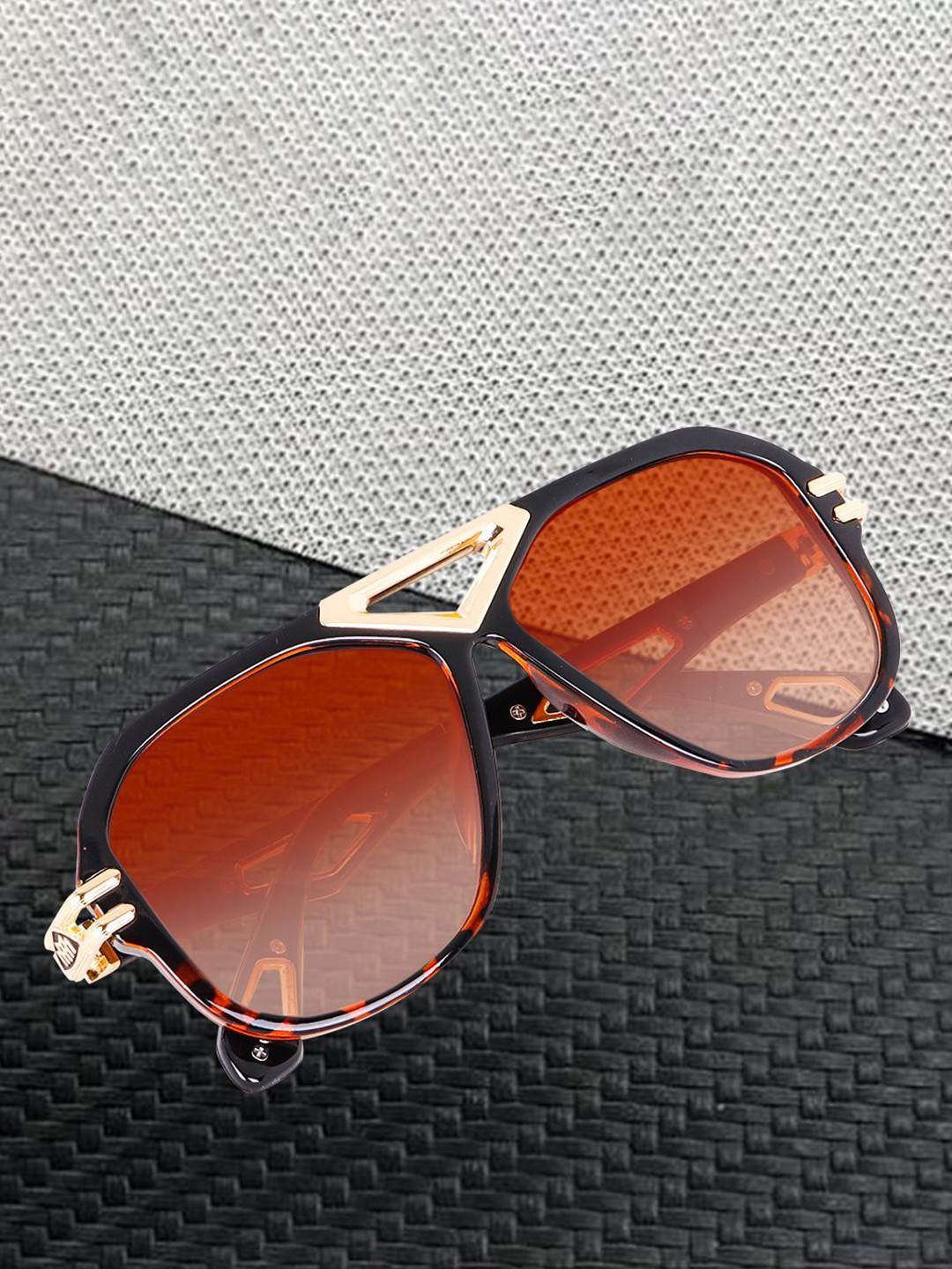 EYMEN I Unisex Brown Lens & Black  Square Sunglasses With Polarised and UV Protected Lens