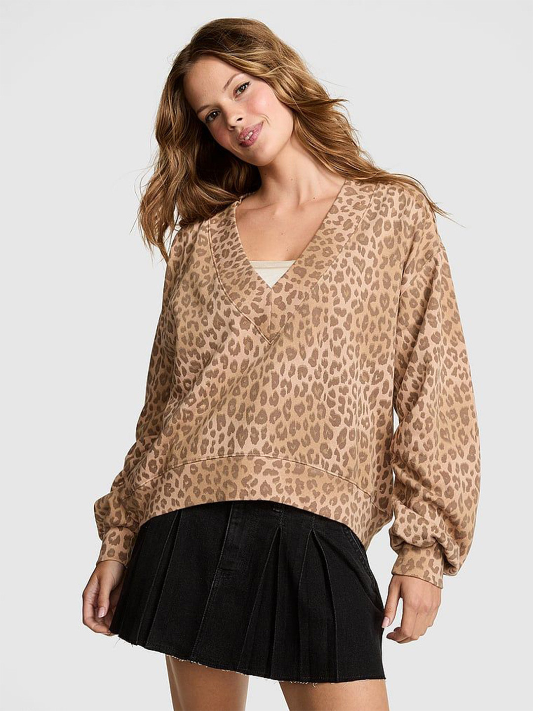 Victoria's Secret Women Cotton Printed V-Neck High-Low Cropped Pullover Sweatshirt