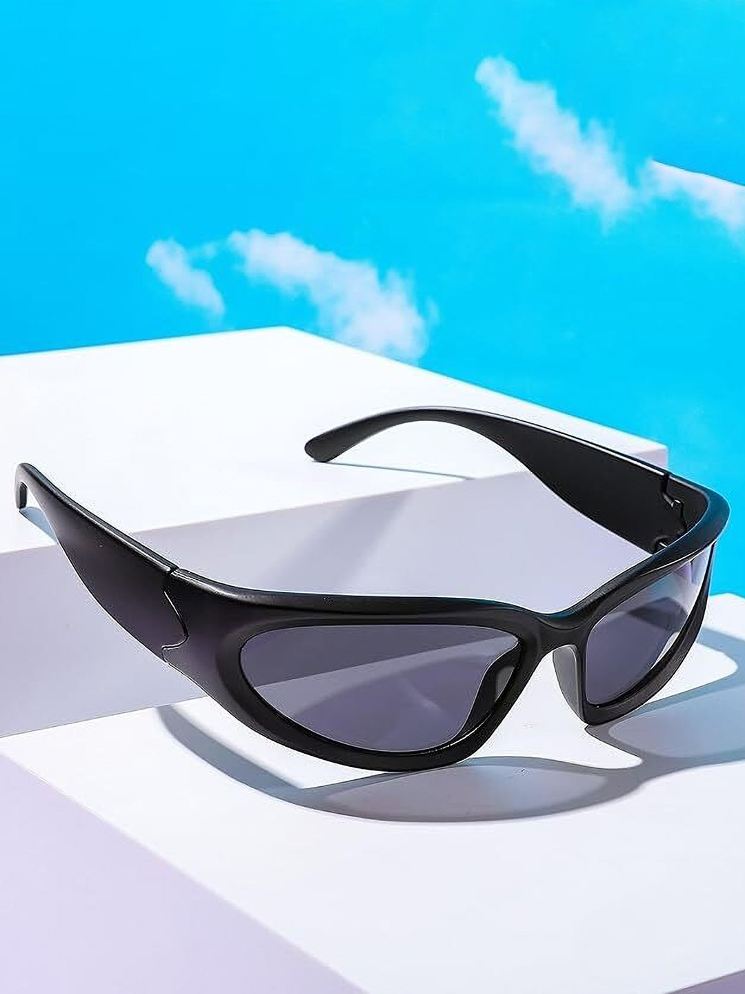 EYMEN I Unisex Sports Sunglasses with Polarised and UV Protected Sportify@Black