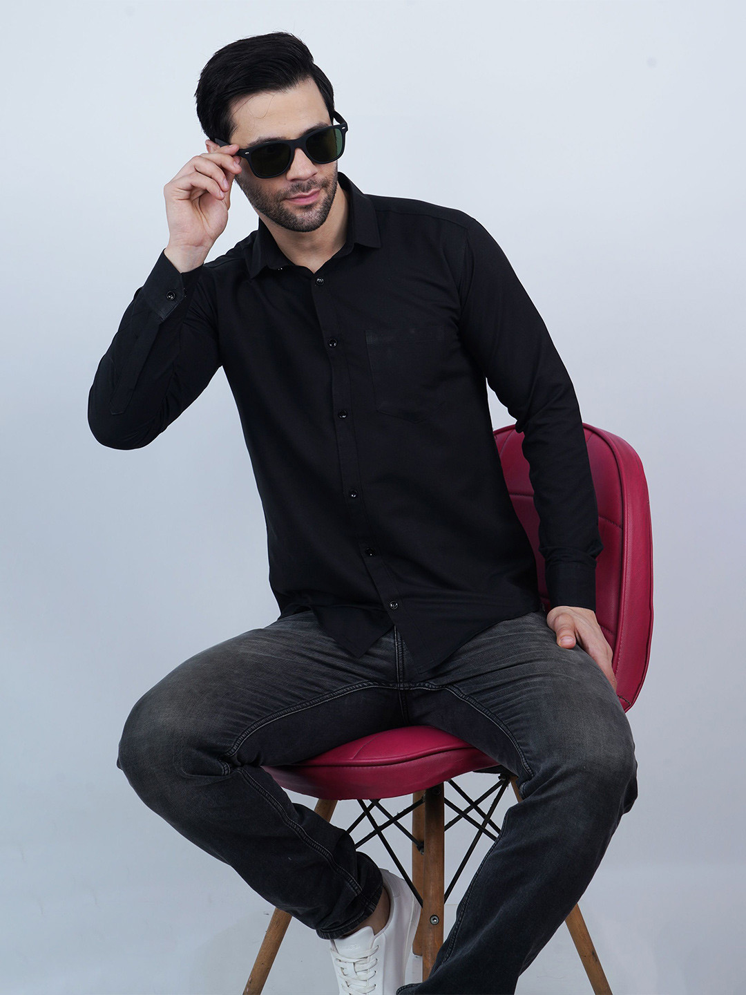 SAB Bags Black Solid Regular Fit Casual Shirt