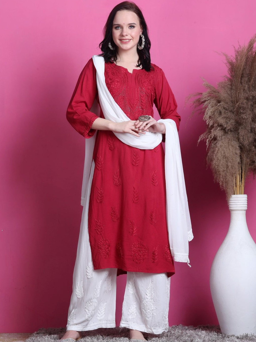 MALABIS Saliha 3D Handwork Lucknowi Chikankari Kurta With Mukaish Embellishments