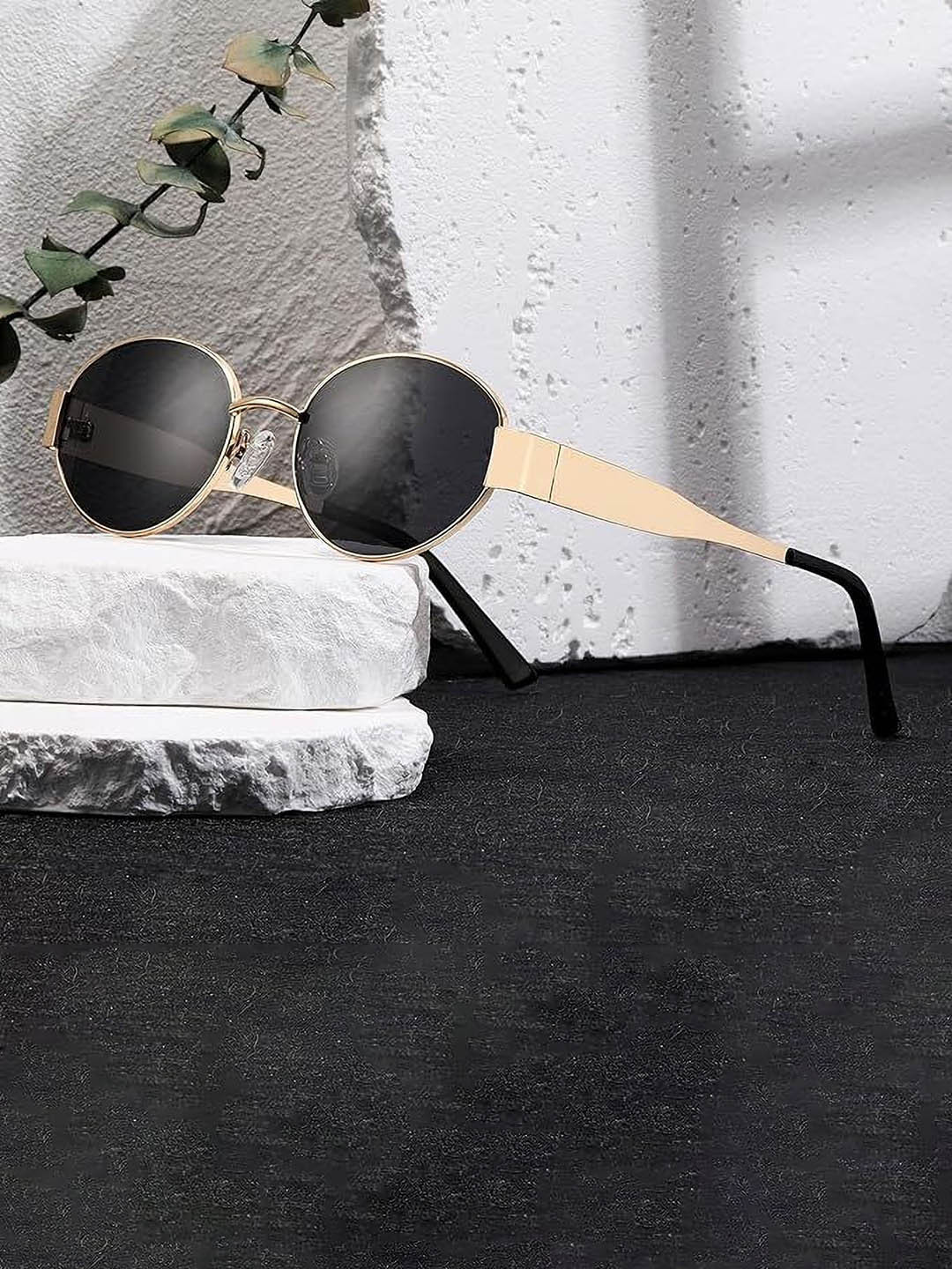 EYMEN I Unisex Oval Sunglasses with Polarised and UV Protected Lens Oval_8802_GB