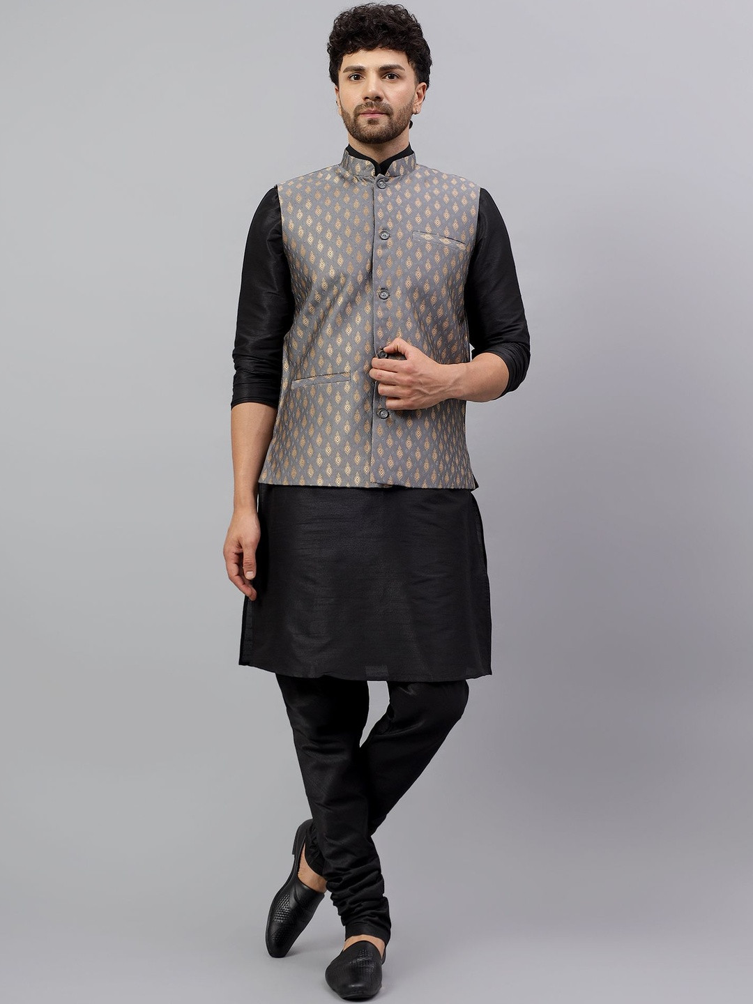 Latest Chikan Garments Men Solid Kurta with Pyjama & Nehru Jacket