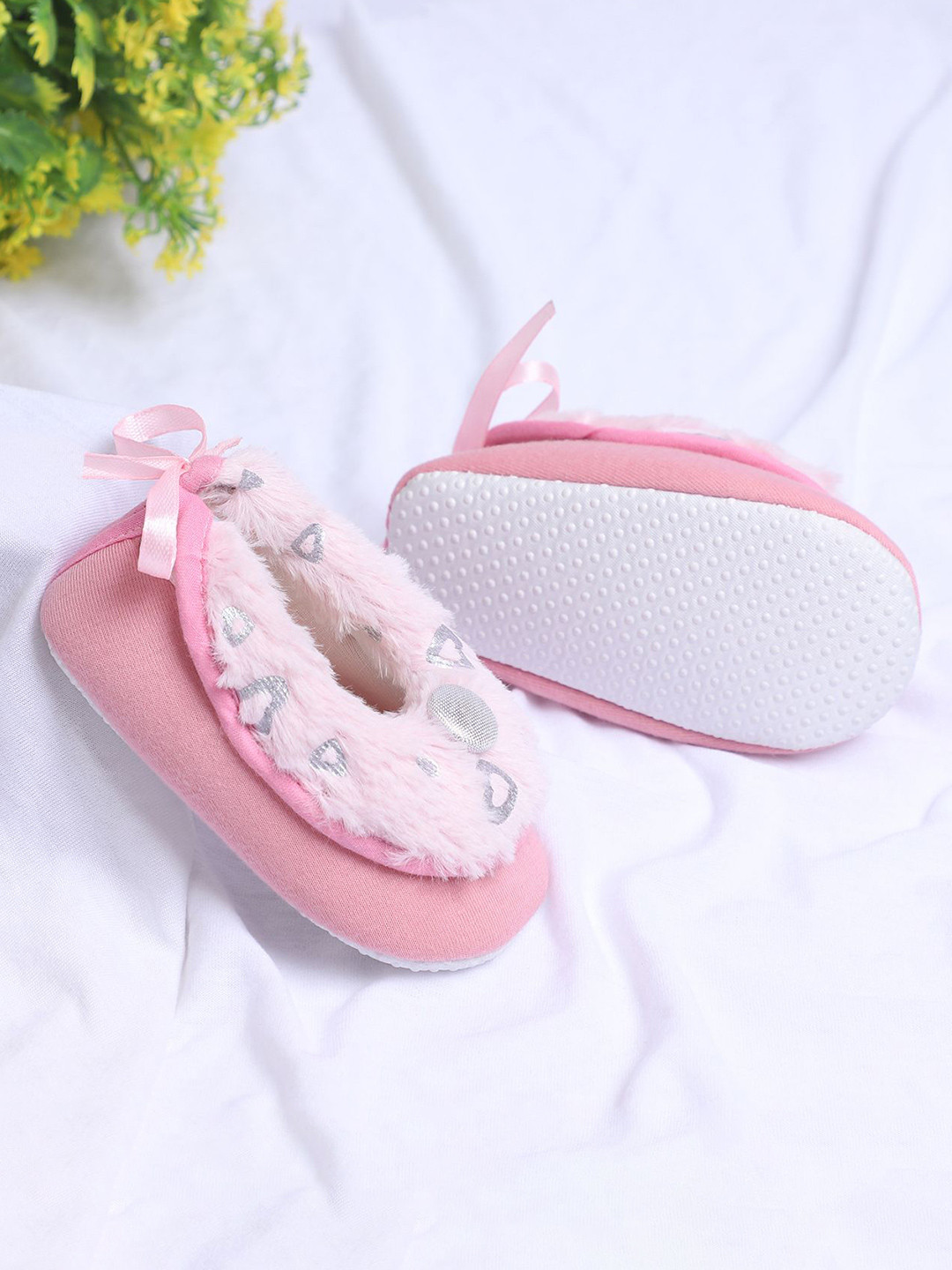 COCO CANDY Girls Fur Silver Heart Printed Ribbon Booties