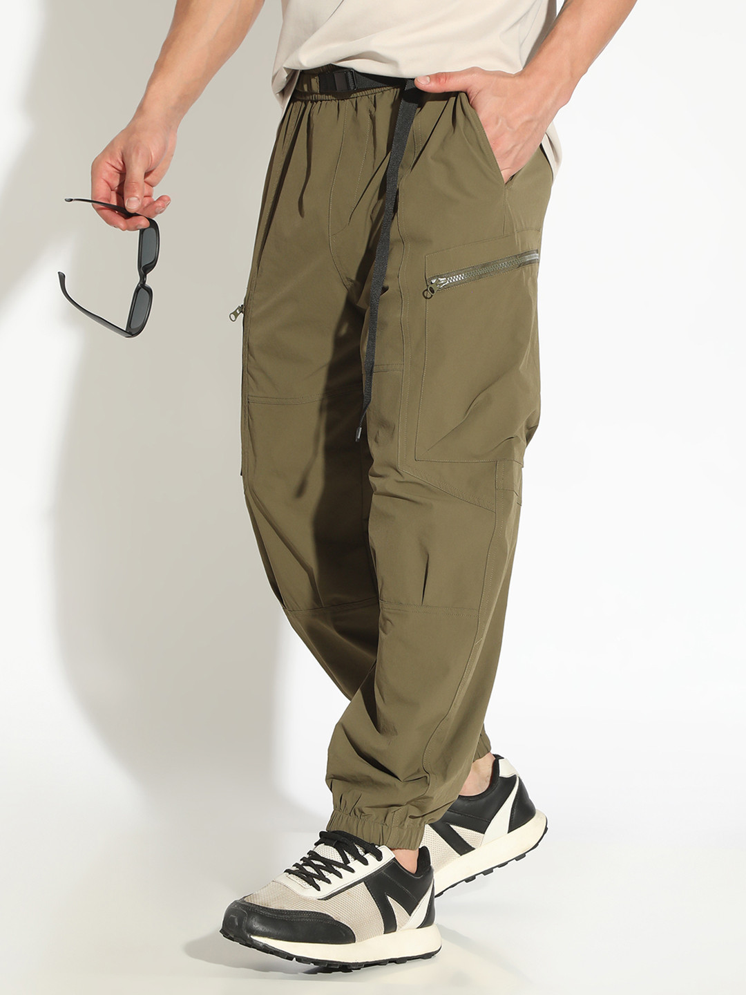 SHOWOFF Edition Men's Olive Relaxed Fit Joggers with Attached Adjustable Belt