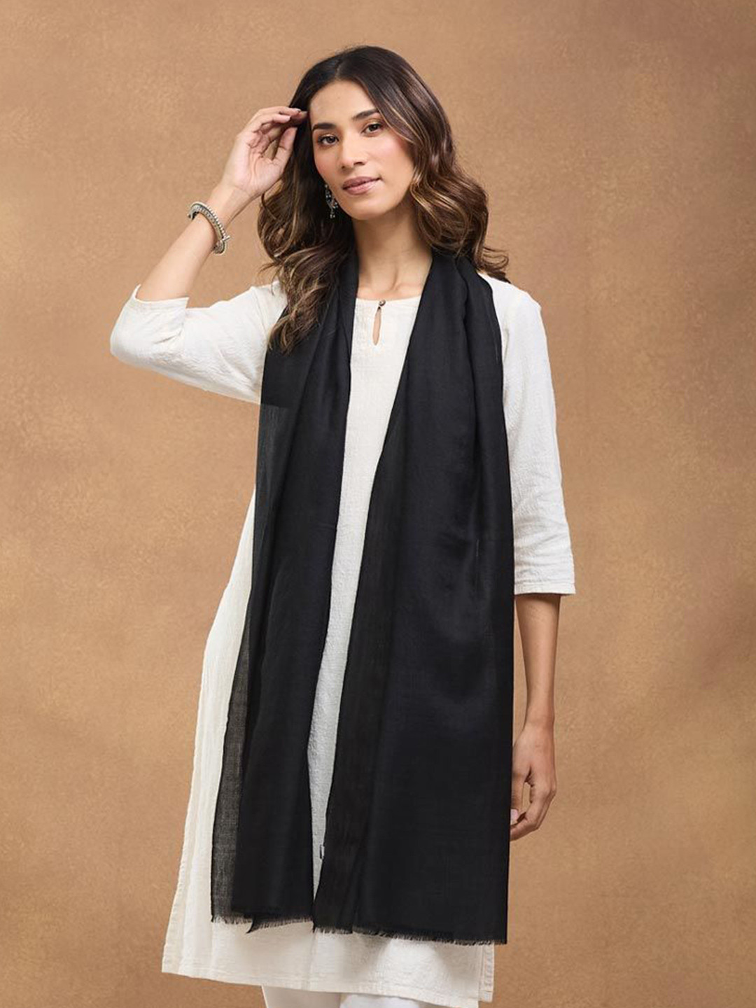 Fabindia Women Solid Kashmiri Wool Stole