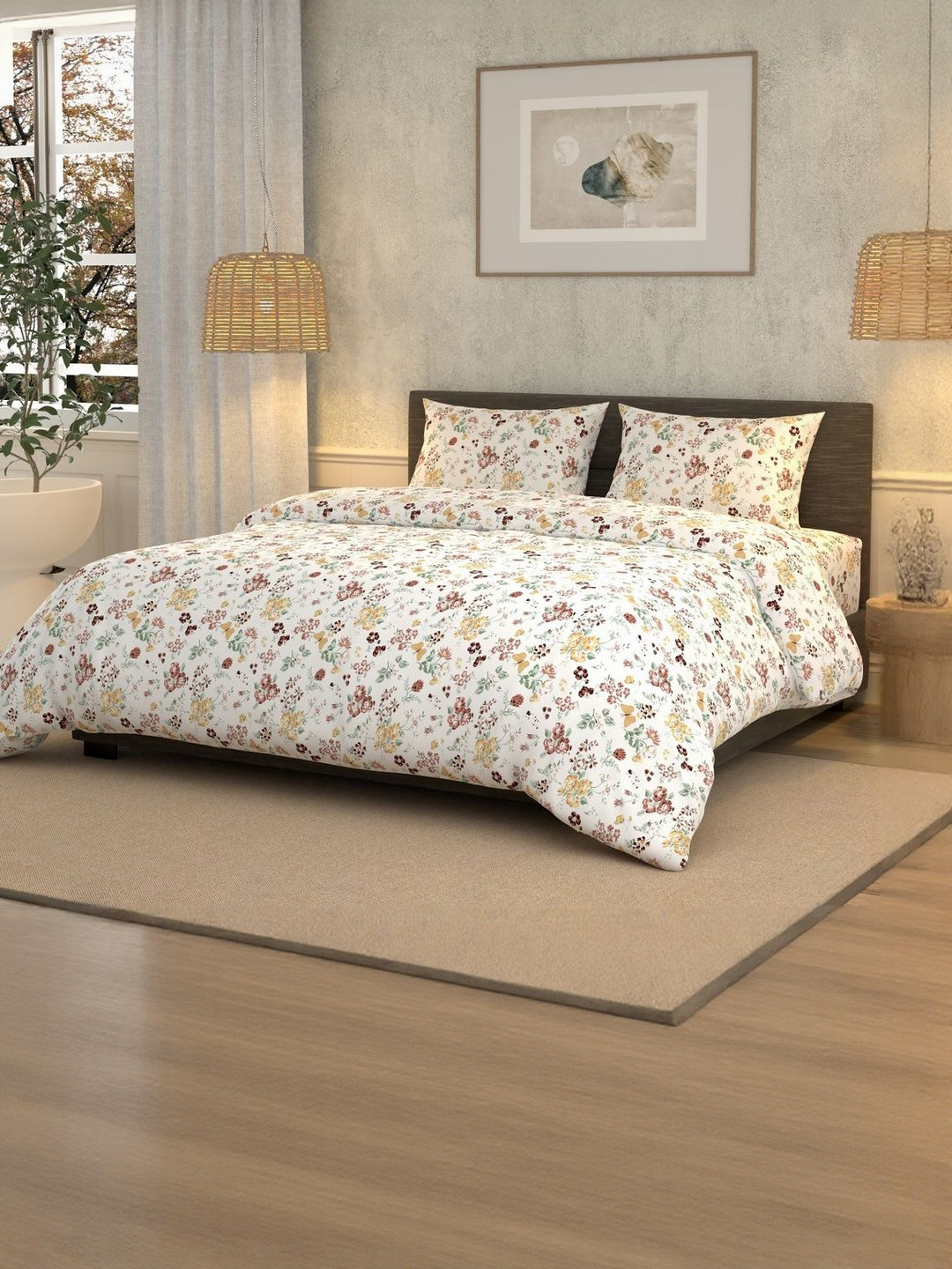 LA VERNE Off White And Red Floral 180 TC King Bedsheet Set