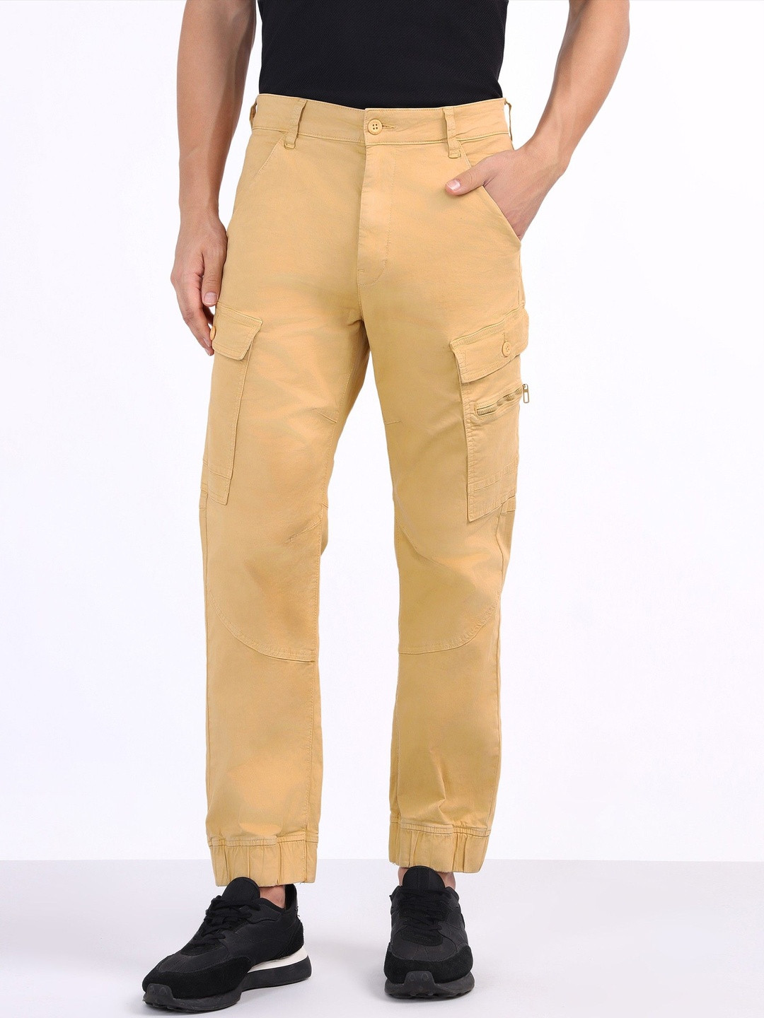 Iconic Men Solid Flat-Front Mid-Rise Regular Fit Trousers