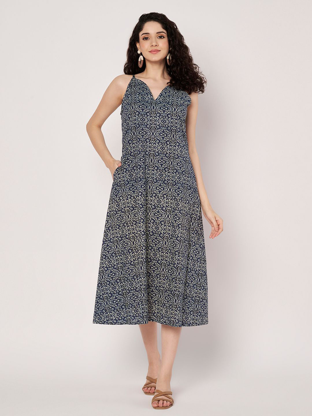 SPARSA Women Ethnic Motifs Printed Sleeveless Cotton Fit and Flare Midi Dress
