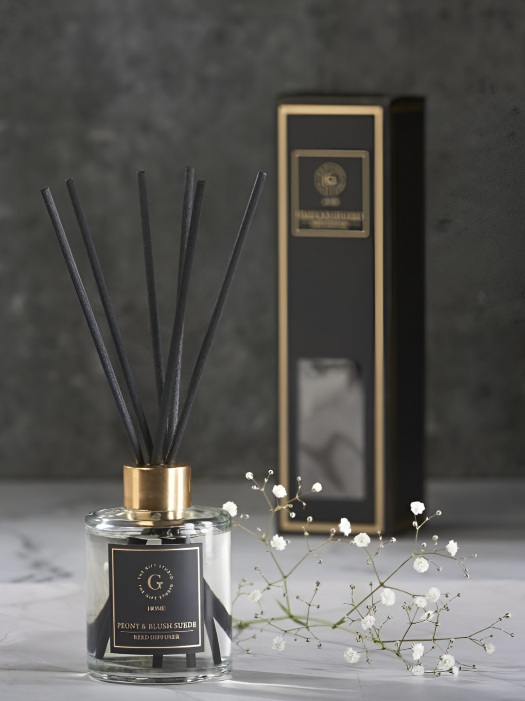 The Gift Studio Peony & Blush Suede Reed Diffuser 150 ml