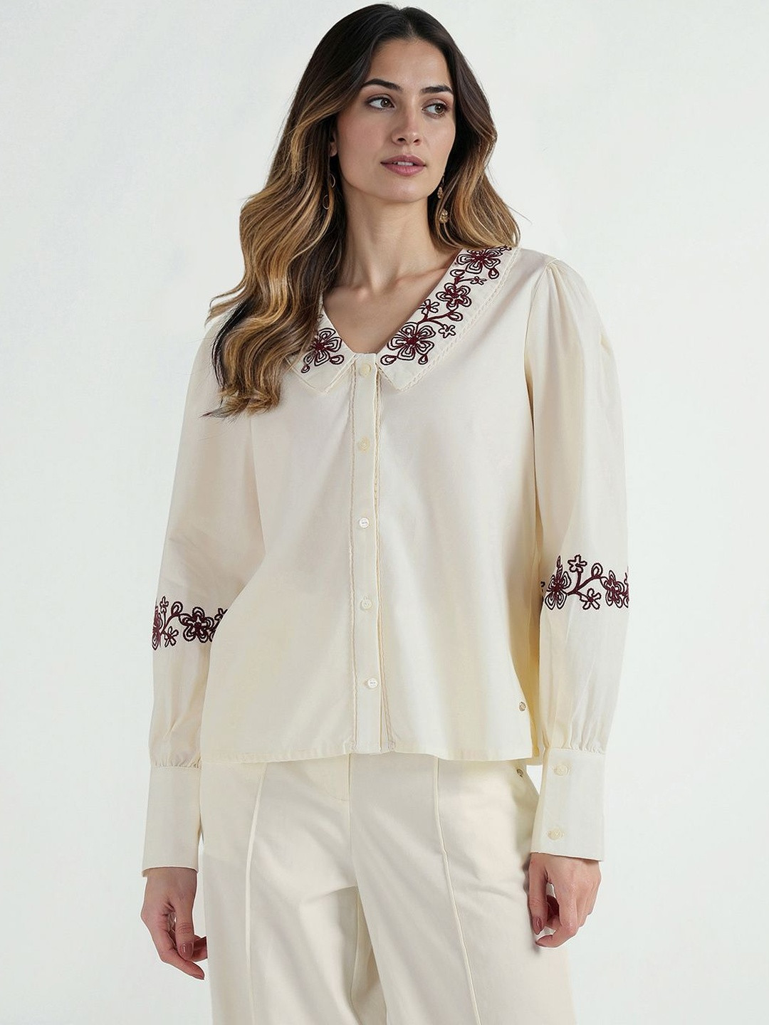ELLE Floral Embroidered Cuffed Sleeves Peter Pan Collar Cotton Top