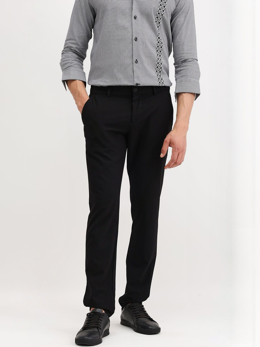 The Collection TOIT Men Tailored Slim Fit Mid-Rise Regular Trousers