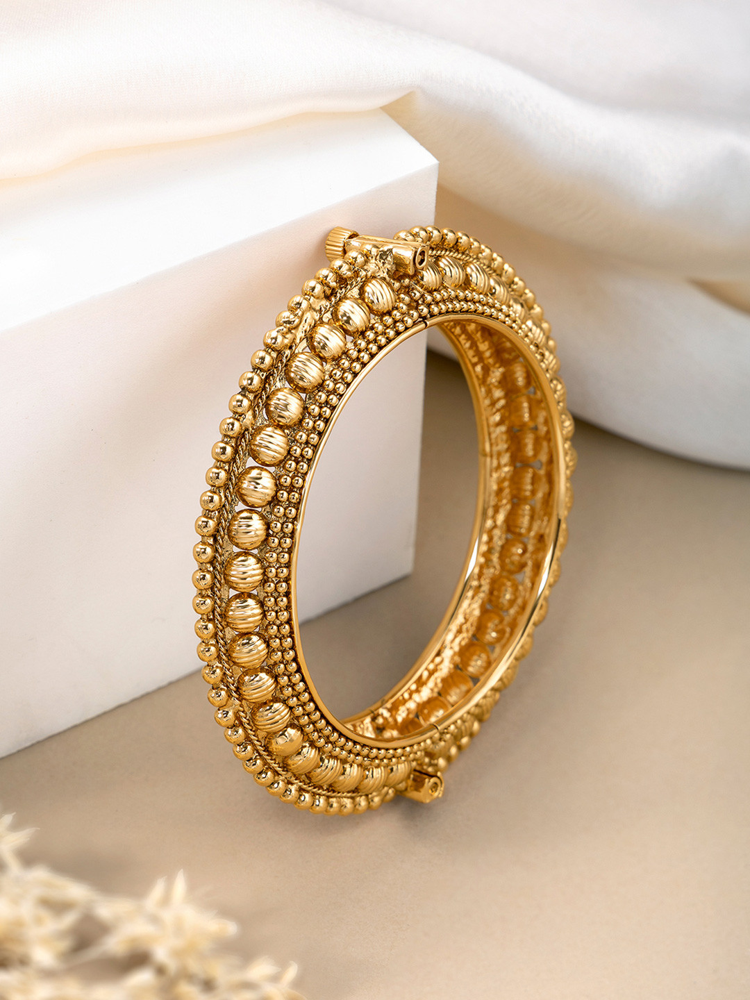 Peora Gold-Plated Openable Kada Bangle