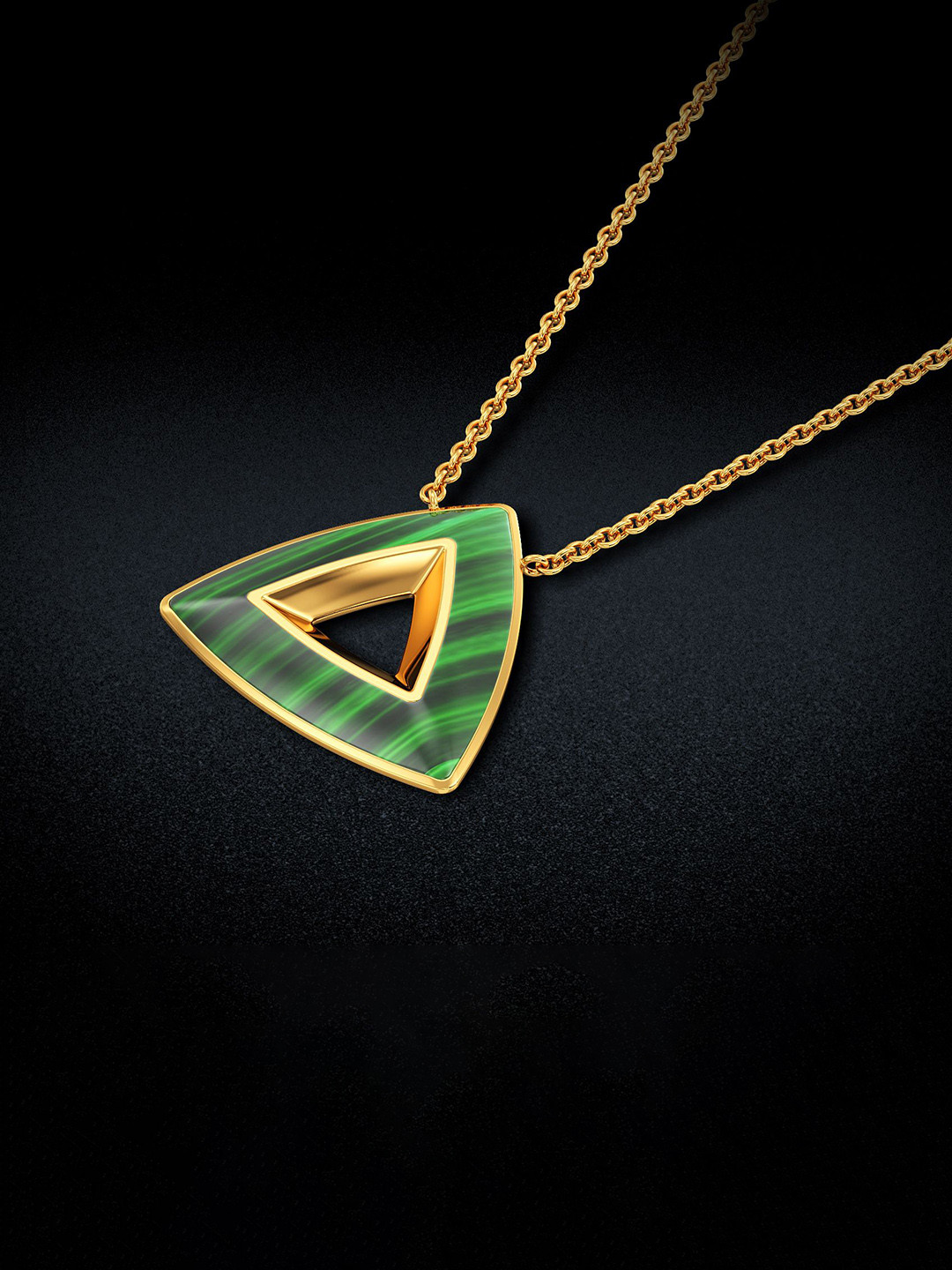 Joyalukkas Women 18Kt Gold Necklace - 4.29 g