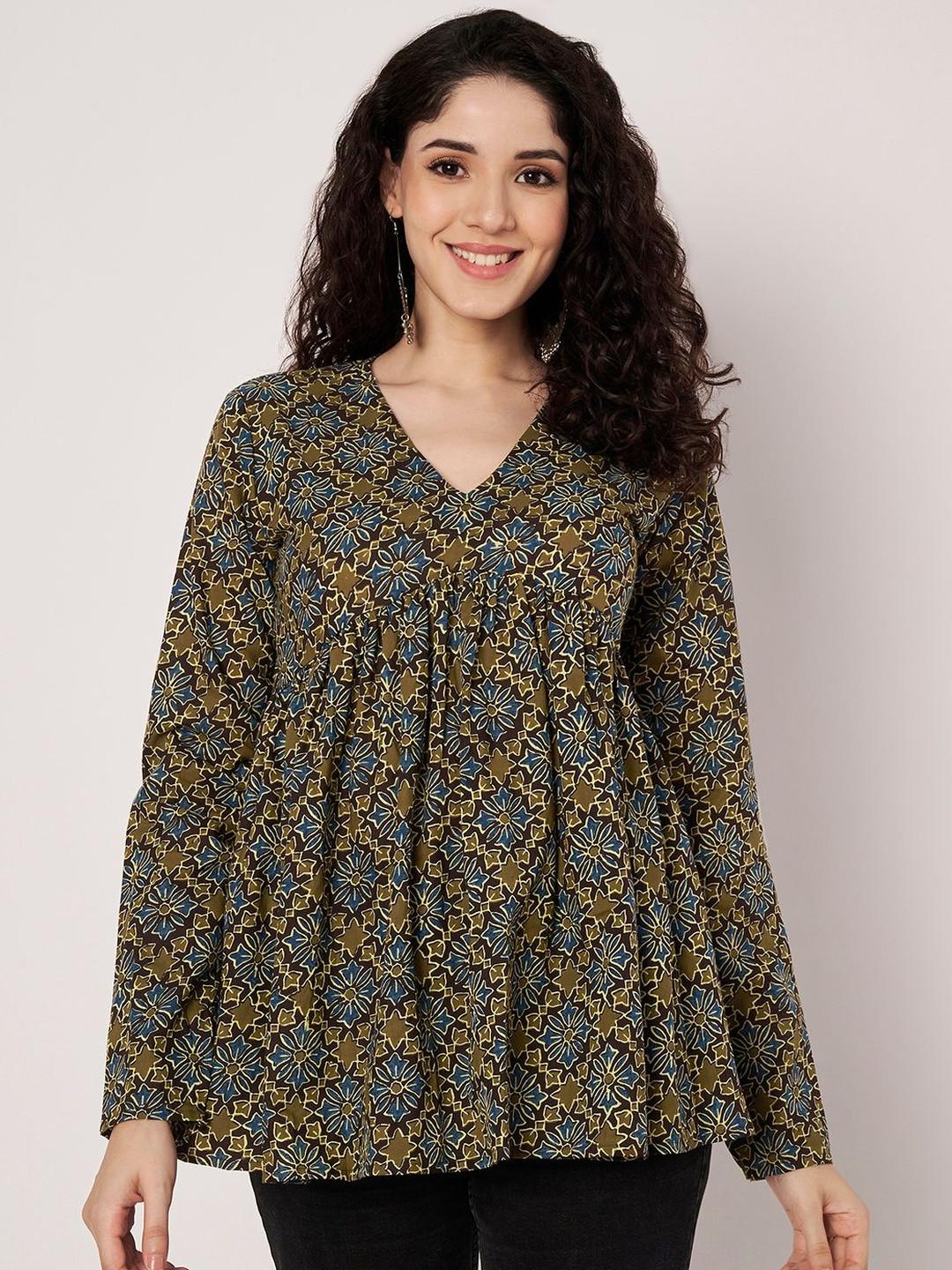 SPARSA Women Ethnic Motifs Printed Pleated Details Alia-Cut Cotton Top