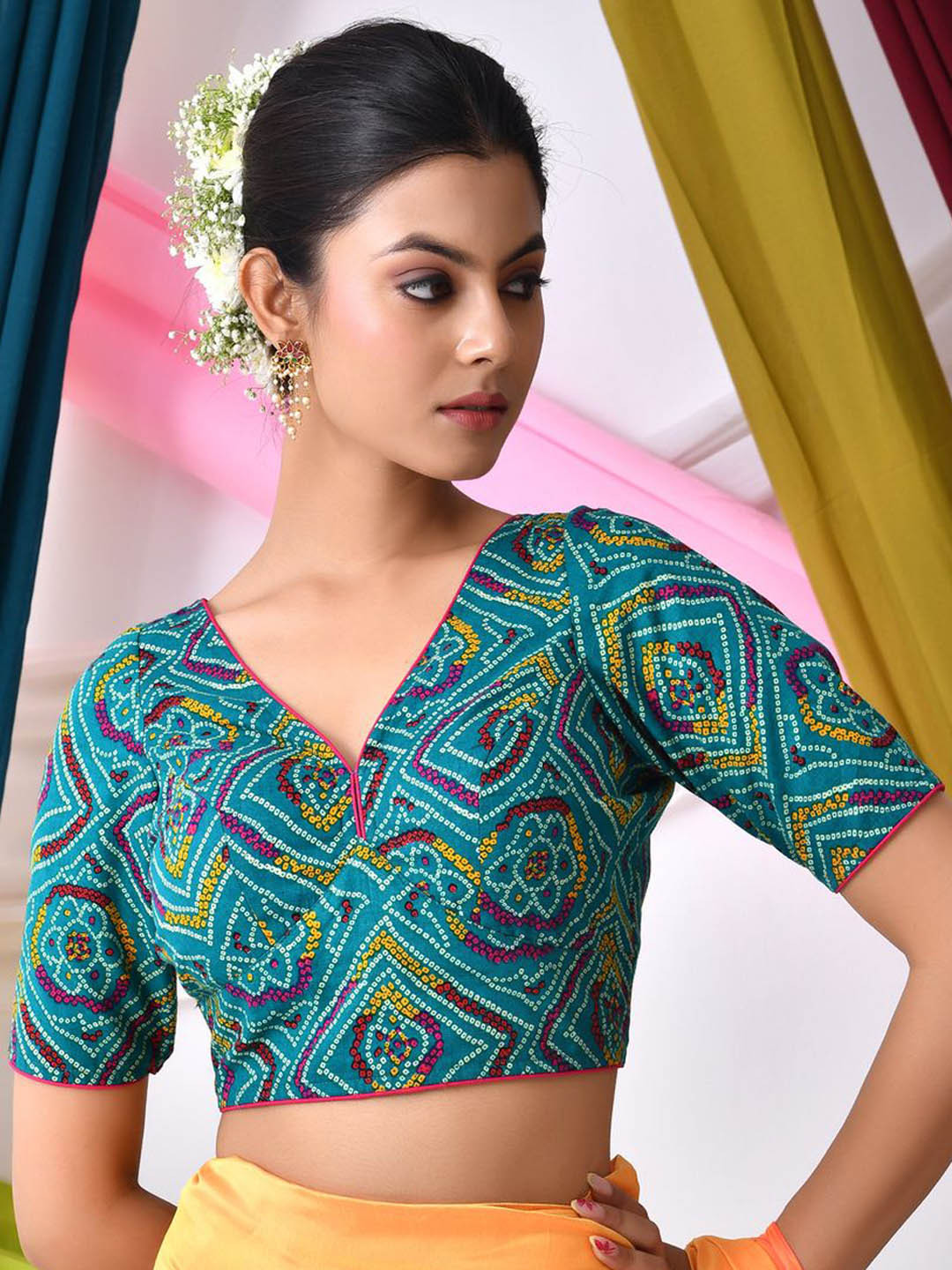 Amodini Designer Studio Women Printed V-Neck Saree Blouse