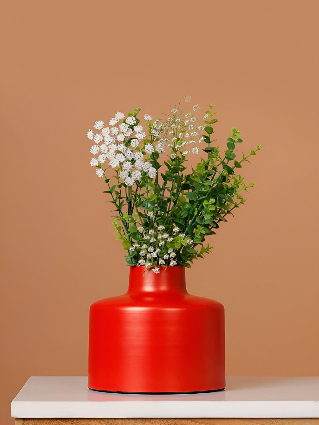 CASA DECOR Red Matte Flower Vase