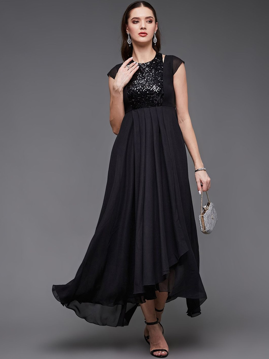 Women's Halter-Neck Cap-Sleeve Solid Pleated Embellished Georgette Maxi Dress