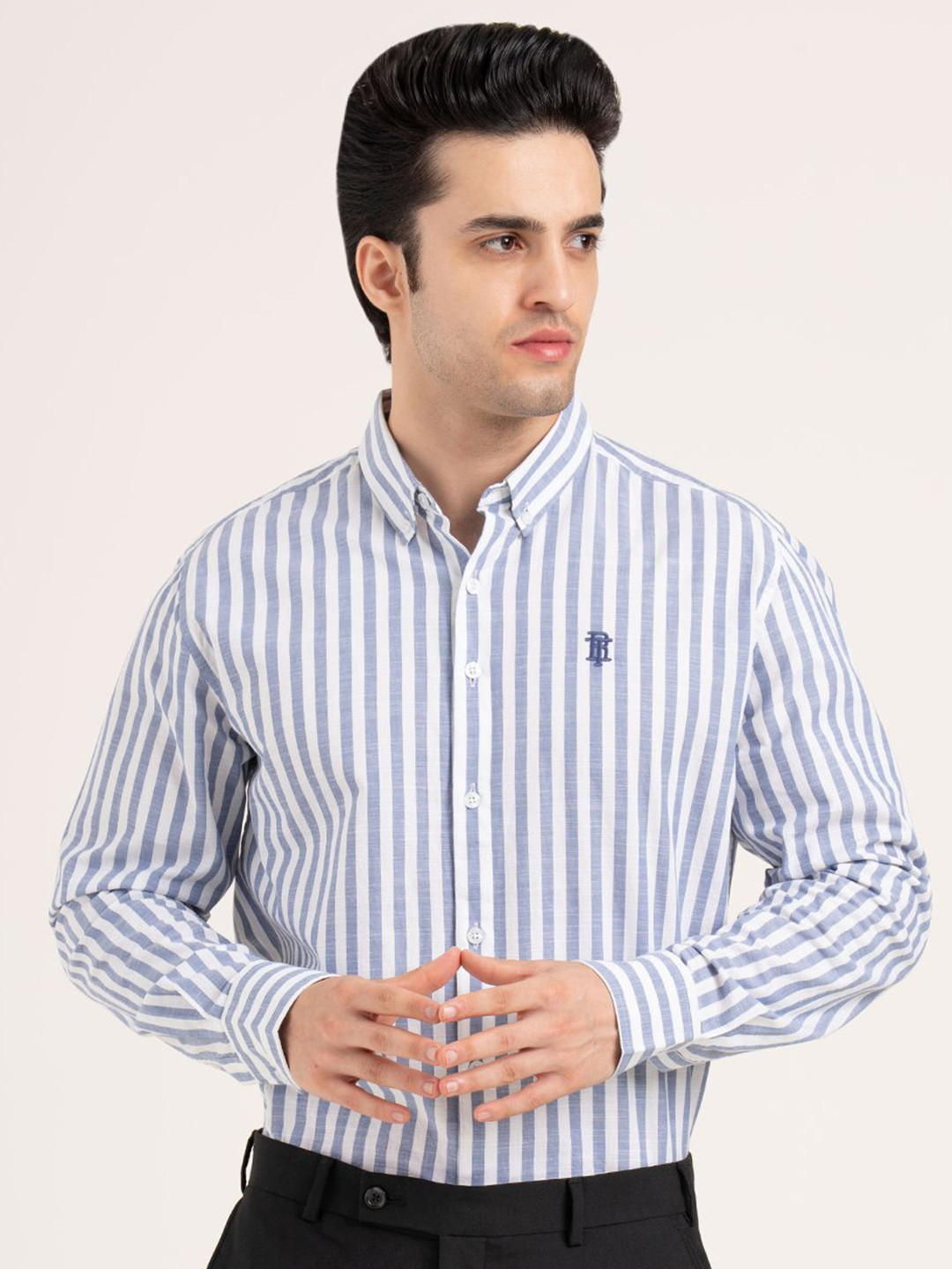 Red Tape Men Vertical Striped Button-Down Collar Pure Cotton Everyday Style Formal Shirt