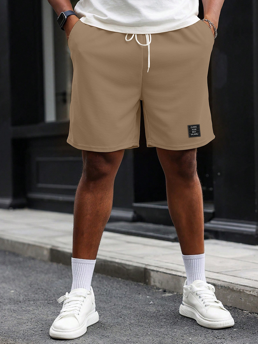 KAJARU Men Mid-Rise Regular Shorts