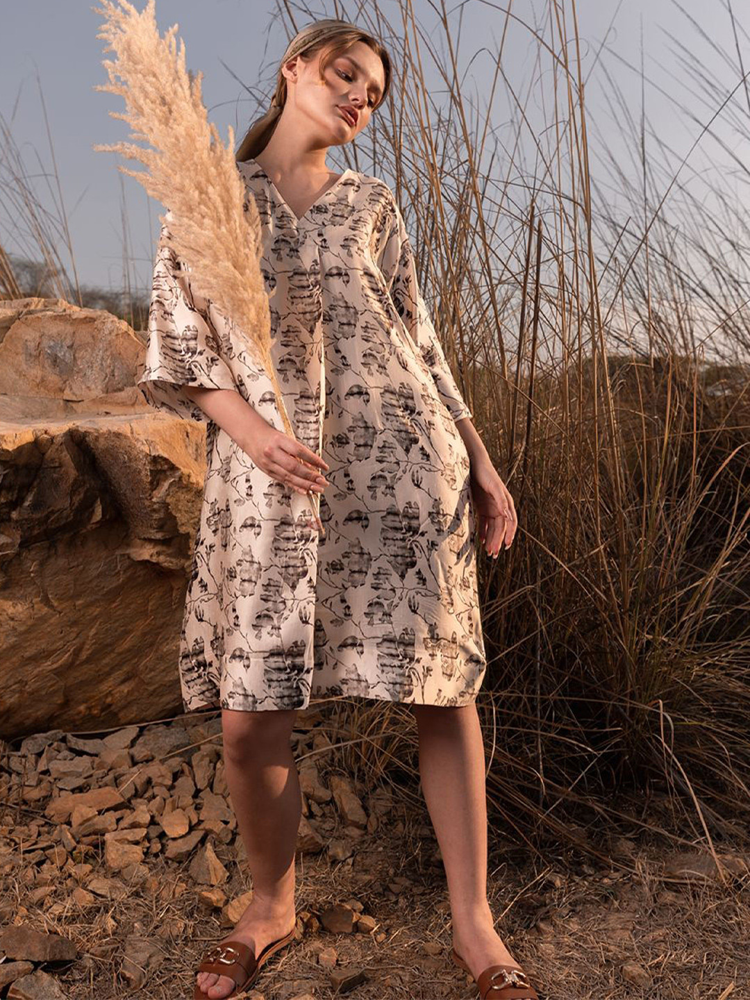 AFRIYA Print Kimono Sleeve Linen Kaftan Dress