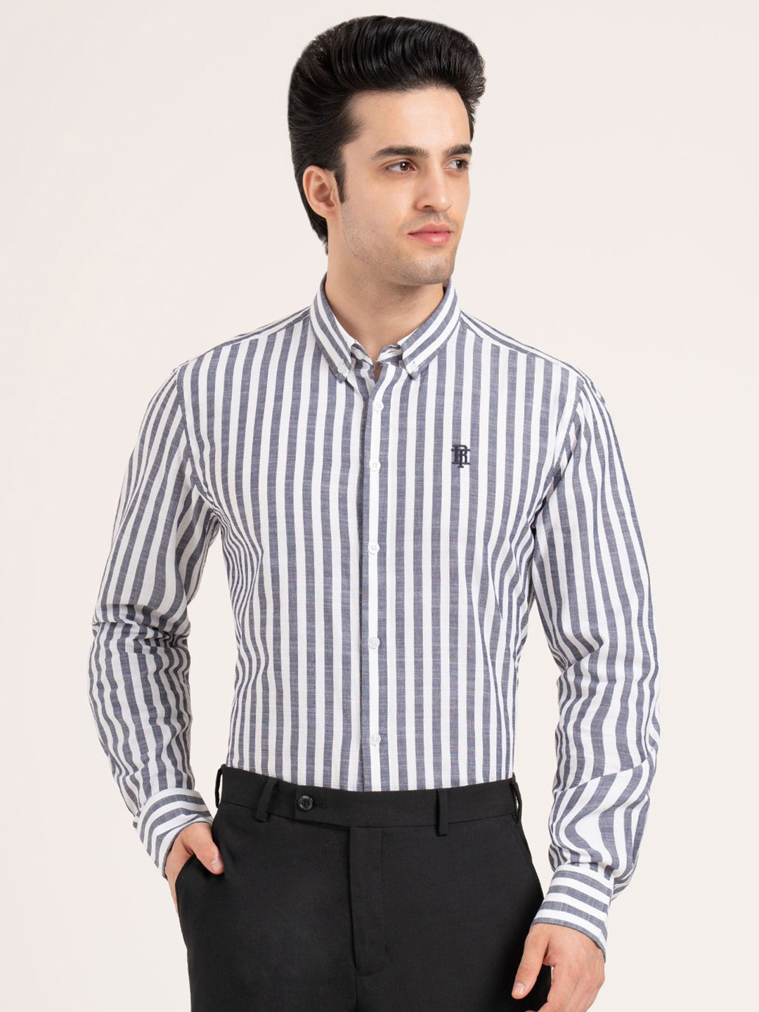 Red Tape Men Vertical Striped Button-Down Collar Pure Cotton Everyday Style Formal Shirt