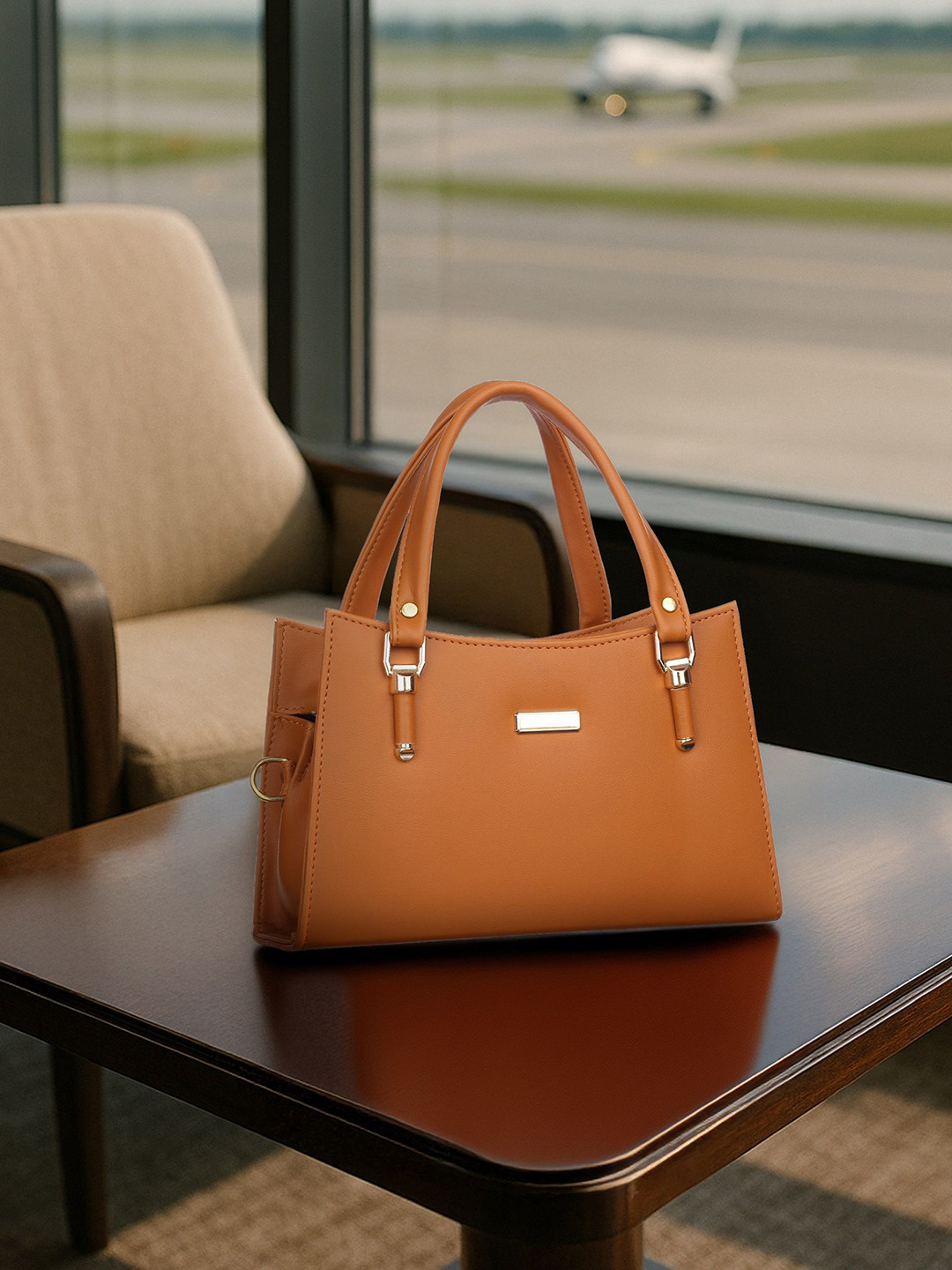 Golden Feather Art & Craft Women Solid Structured Shoulder Bag