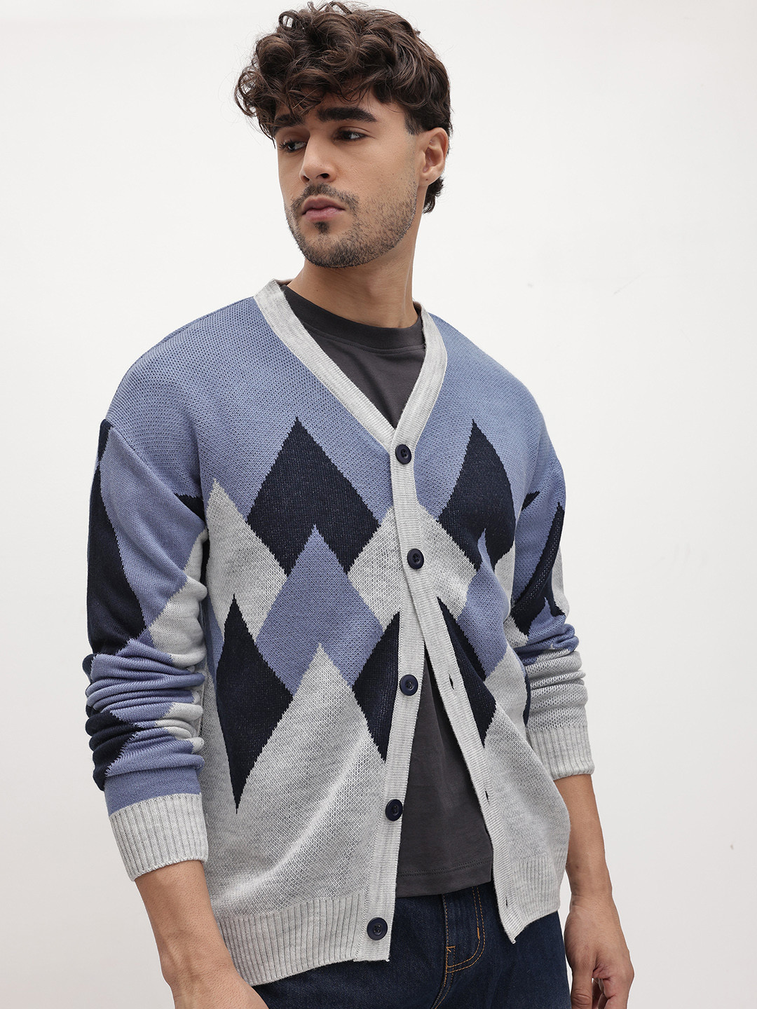The Roadster Life Co. Argyle Self Design V-Neck Cardigan