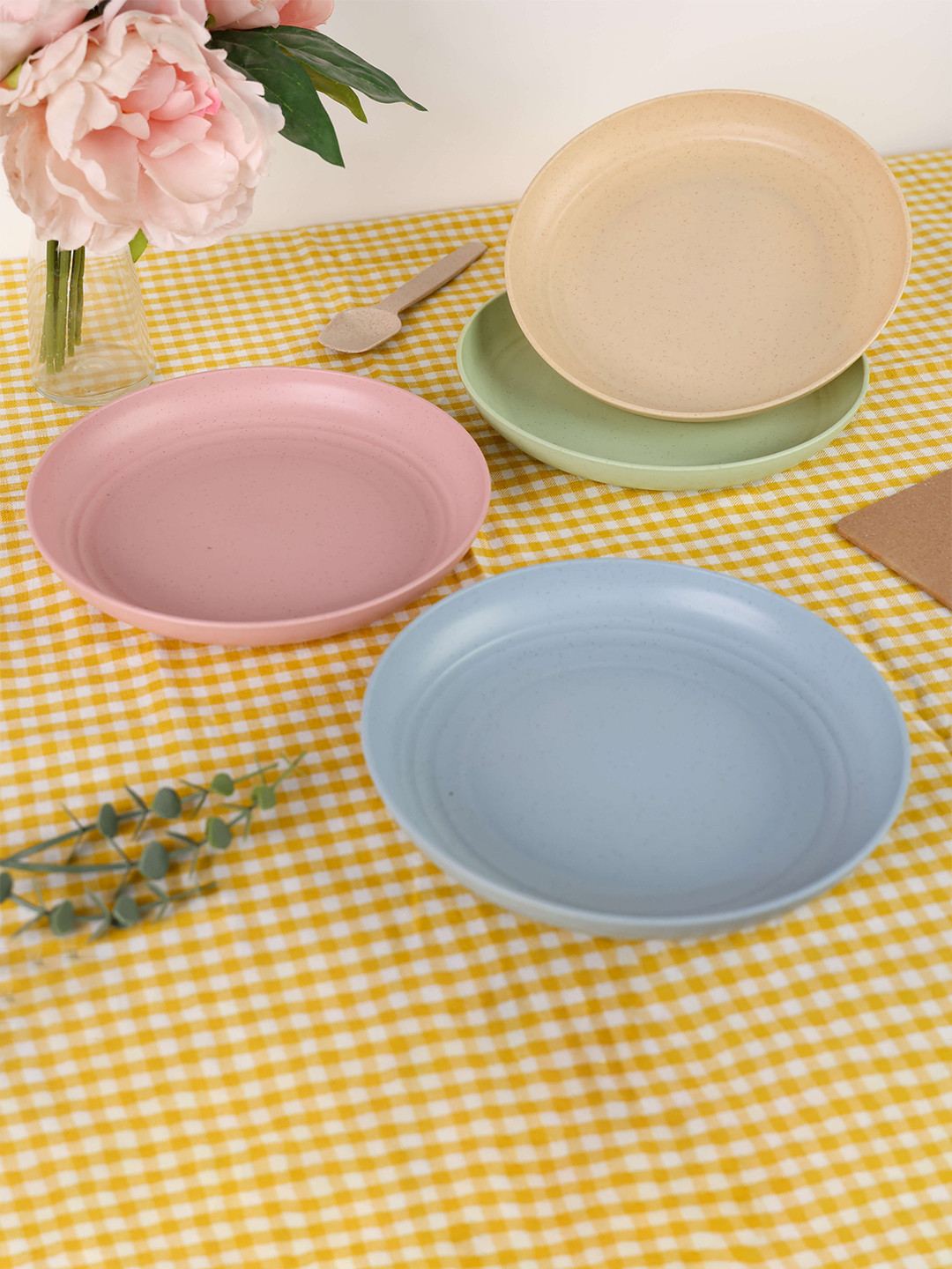 IRIDA NATURALS Blue & Green 4 Pieces Wheat Straw & Bamboo Fiber Snack Plates