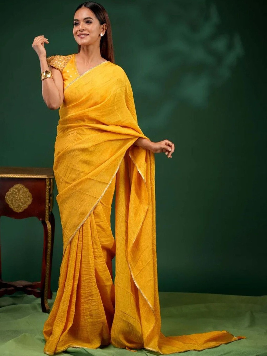 DISHA CREATIONZ Solid Zari Tissue Saree