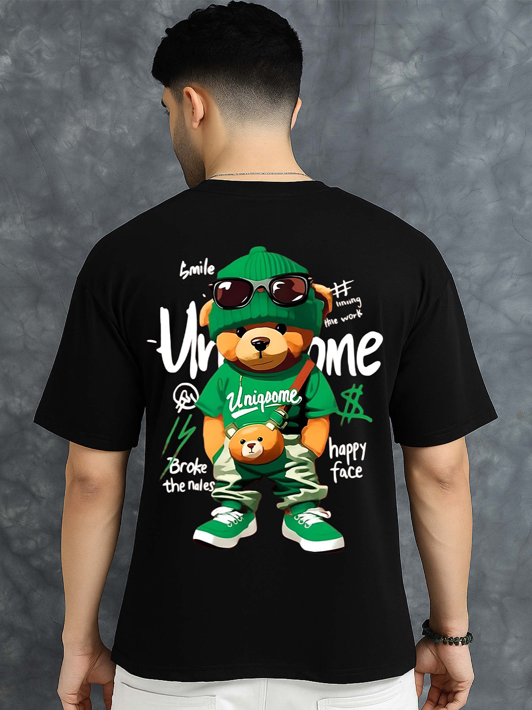 UNIQSOME Men Graphic Printed Round Neck Cotton Oversized T-shirt