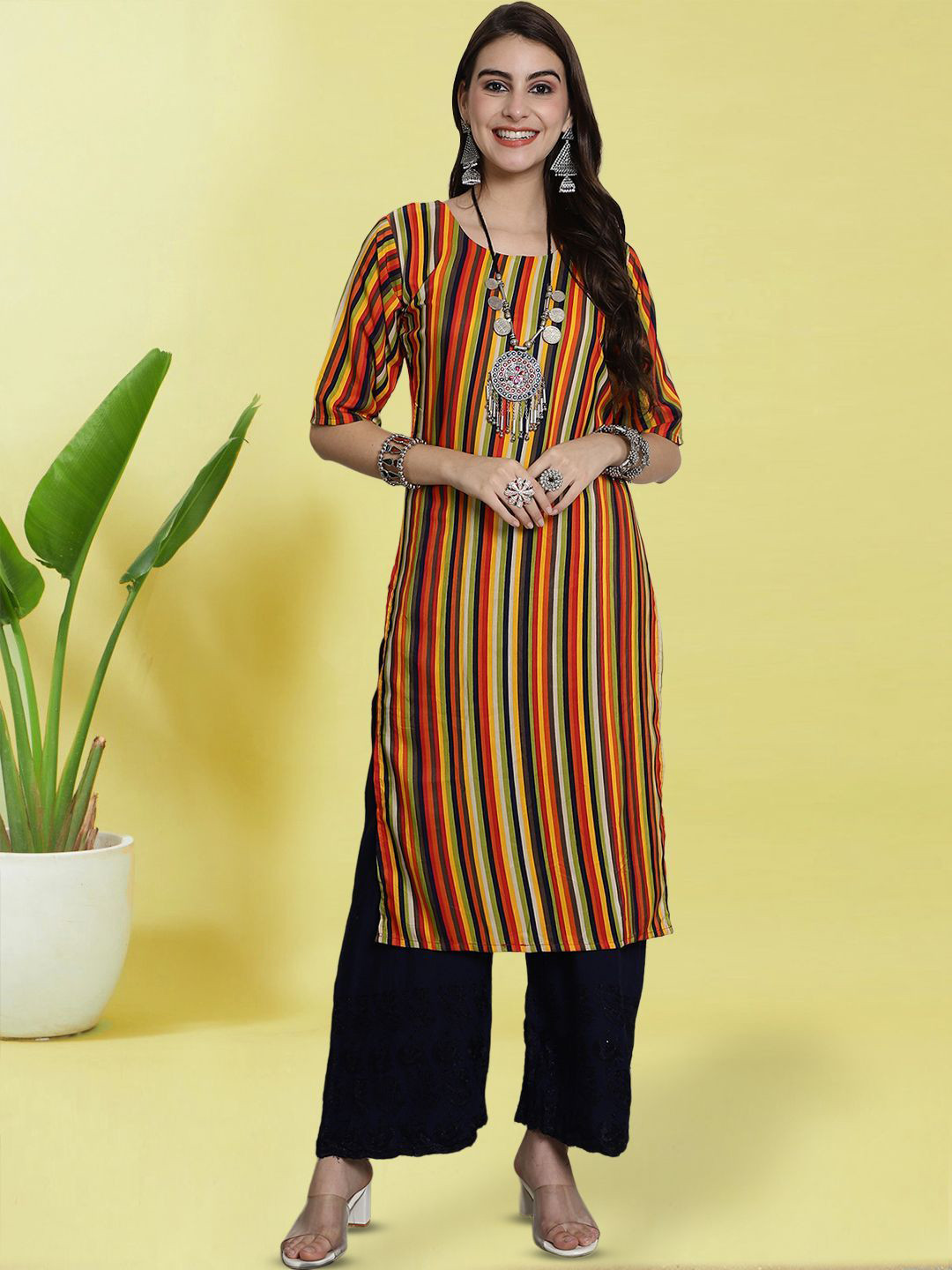 Ethnic basket Women Striped Daily Straight Kurta